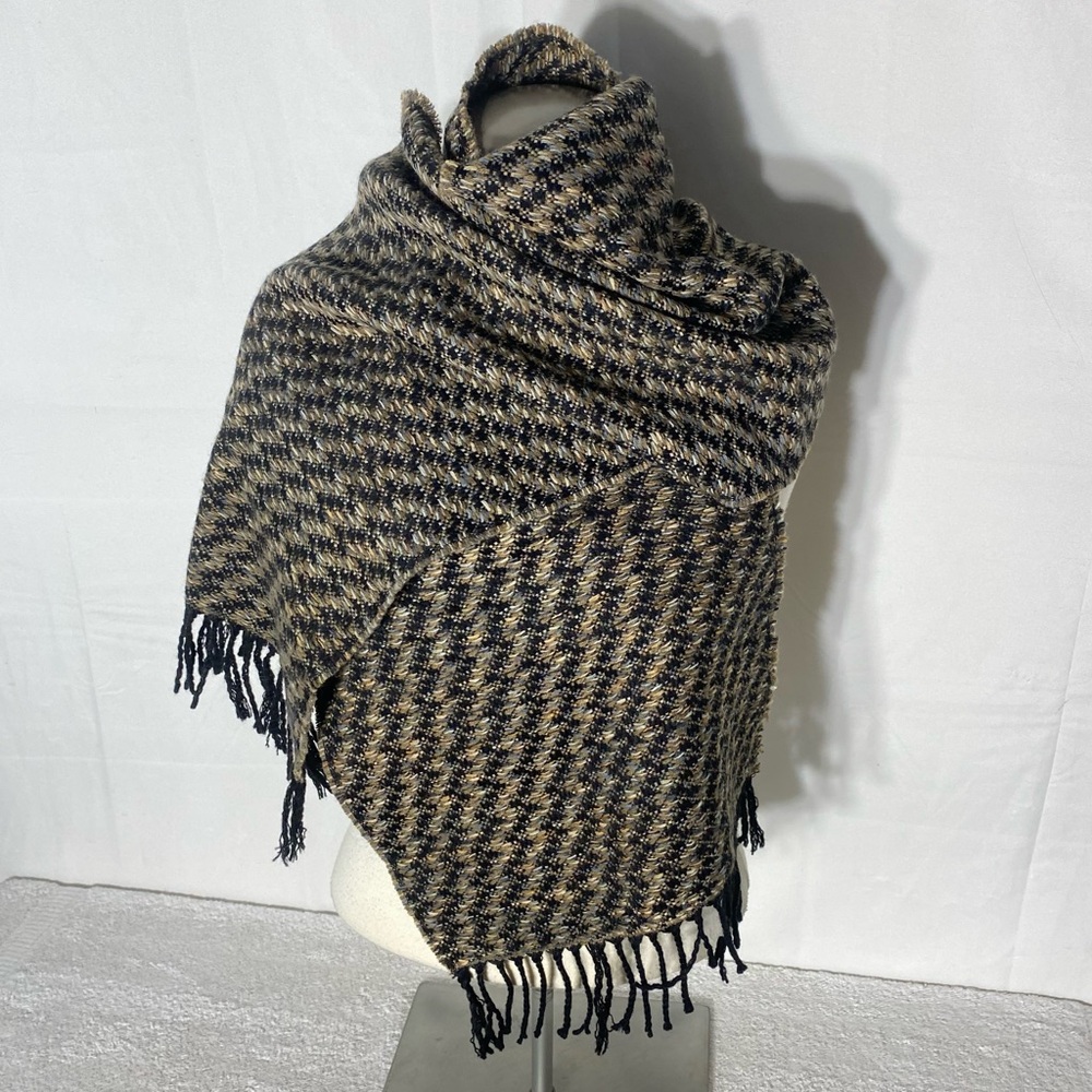 Vintage Emanuel Geraldo Black Tan Houndstooth Knit Scarf With Fringe